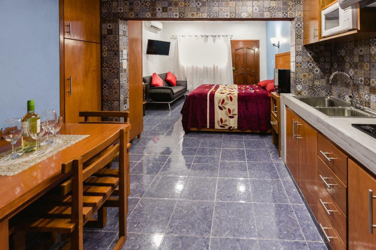 Suite Studio Serviced Apartments Mérida Kültér fotó